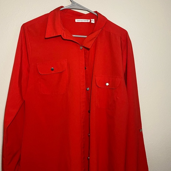 Red button up blouse - Picture 3 of 4